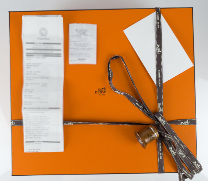 hermes-orange-box-and-invoices
