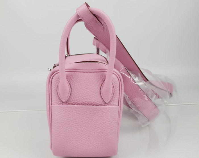 hermes-pink-lindy-strap